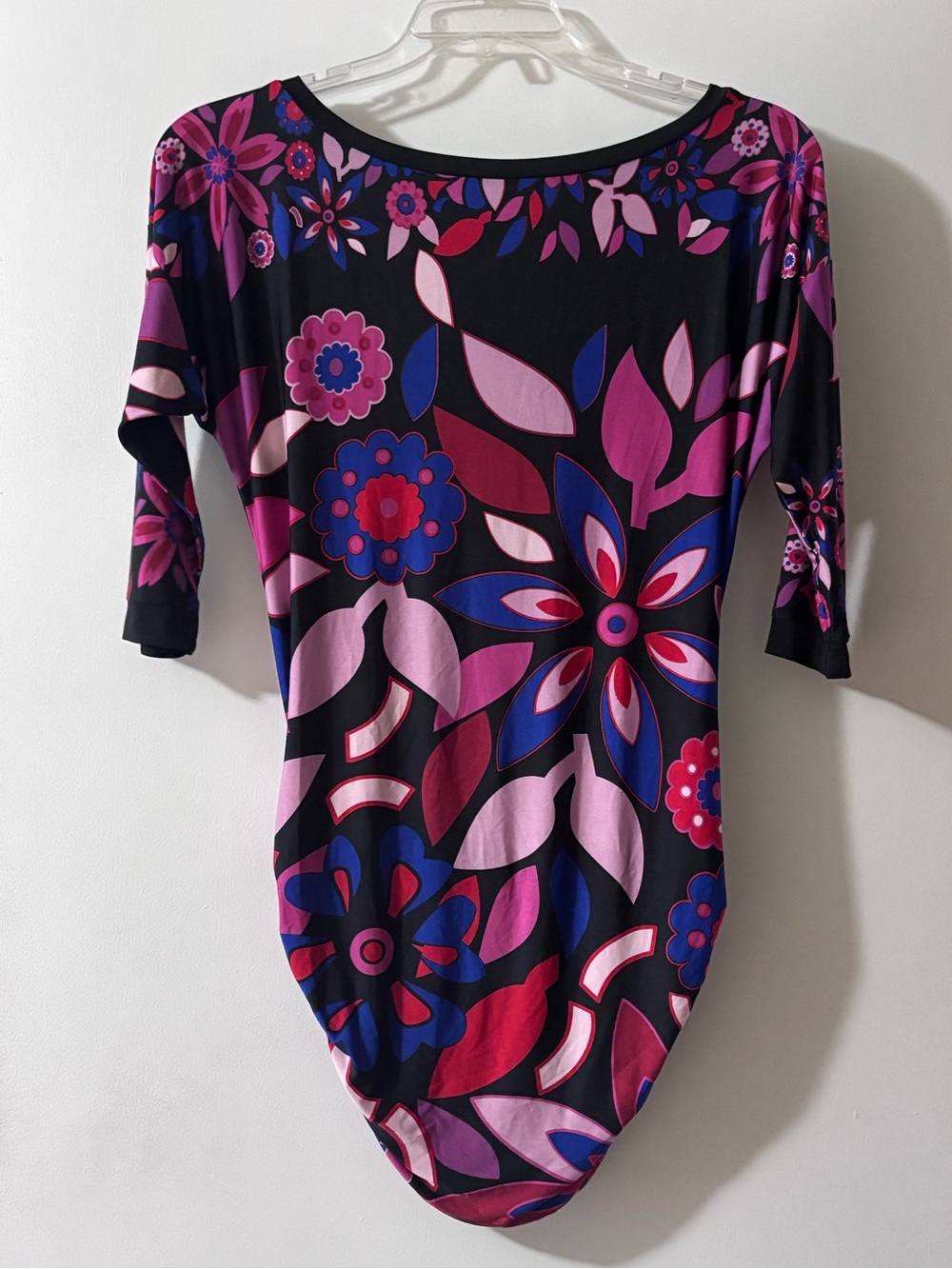NWT Olian Maternity Black Multi Floral Retro 3/4 Sleeve Ruched Side Shirt Size S
